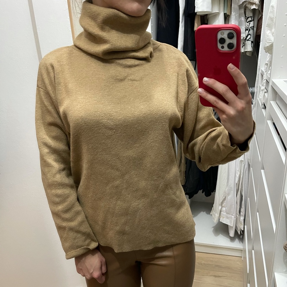 H&M turtleneck sweater
